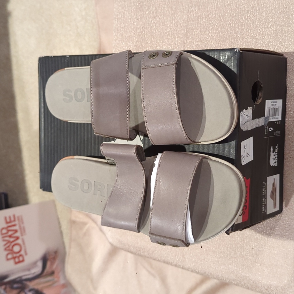 Sorel torpeda slide II size 9 grey leather